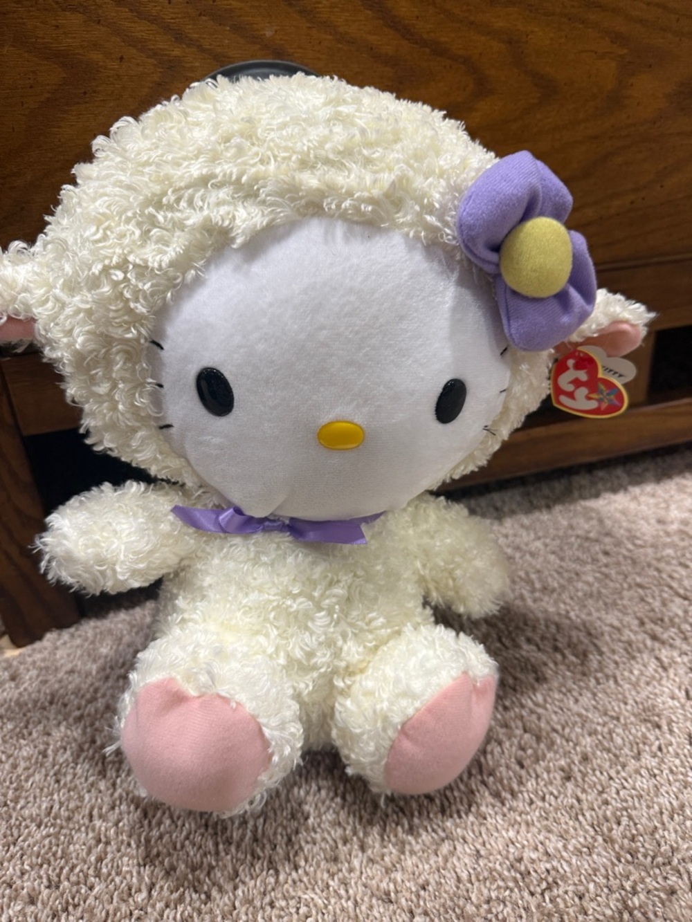 Ty Hello Kitty Lamb Plush in Cream with Purple Flower